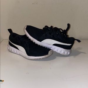 Puma Soft Foam Running Shoes